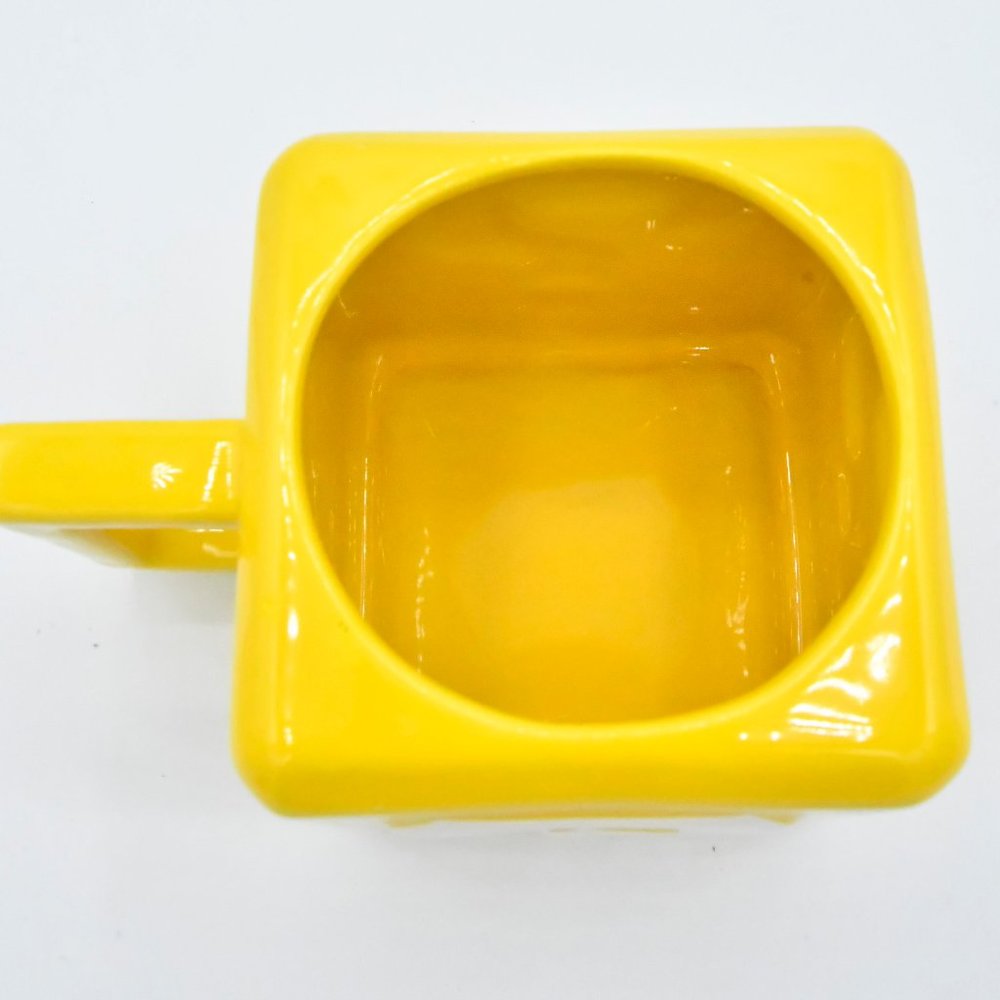 Super Mario Question Block Mug - Picture 3 of 4